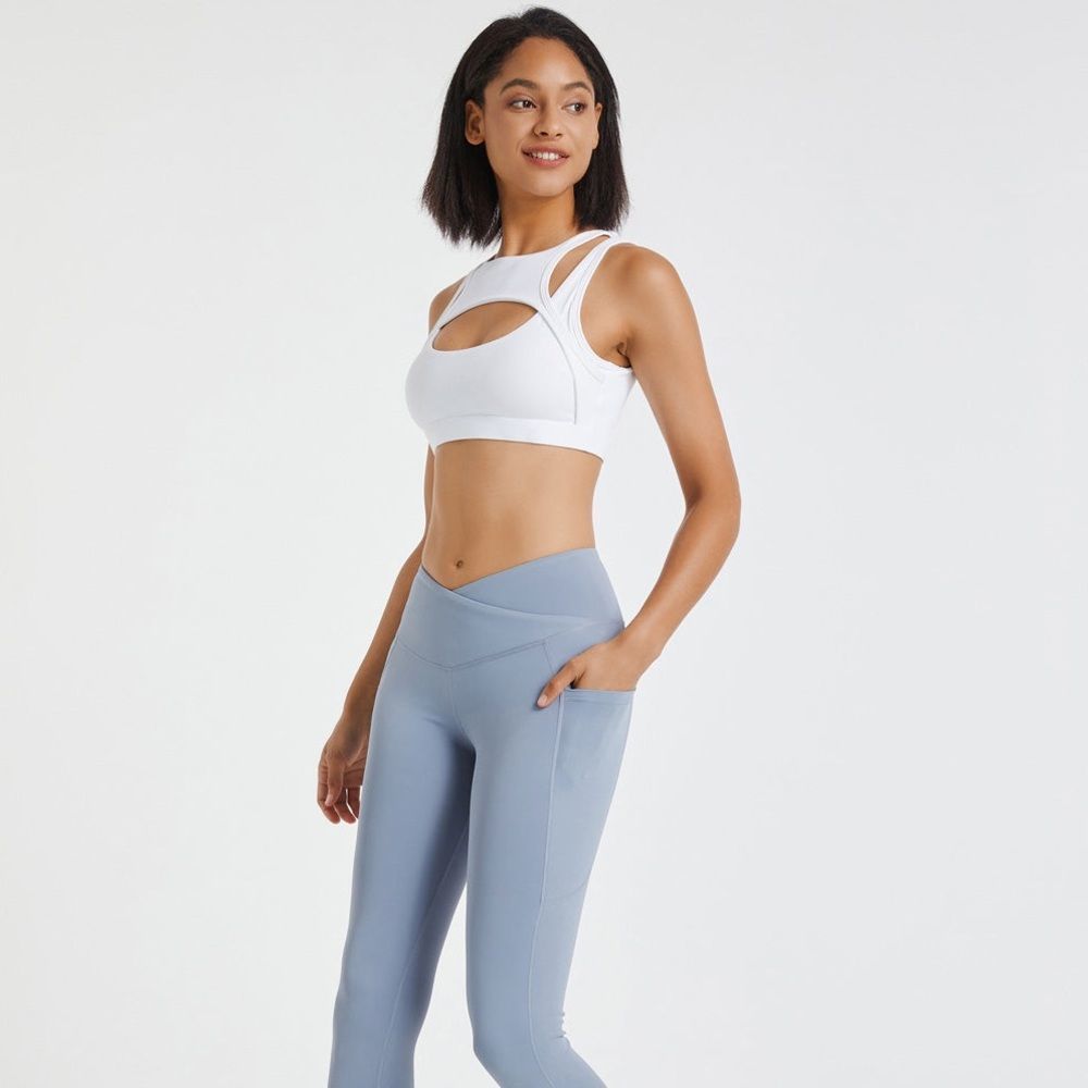 Light Blue Crossover Legging With Pockets